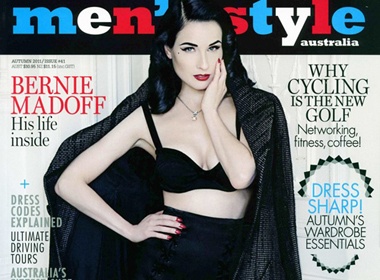 Dita Von Teese khoe noi y tren tap chi dan ong hinh anh