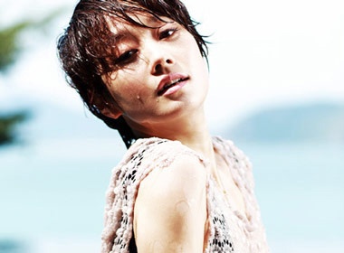 'Ha Tu Vy' tre trung tren Harper's Bazaar hinh anh