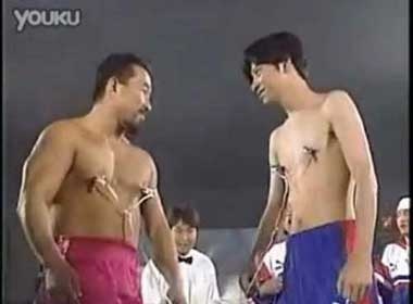 Doc dao cuoc thi kep num vu cho nam gioi o Nhat hinh anh