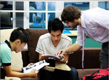 Phuong phap hoc tieng Anh don gian va hieu qua hinh anh