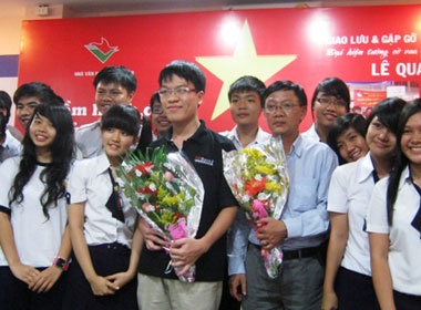 Le Quang Liem - Ky thu me co khong quen viec hoc hinh anh