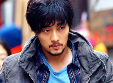So Ji Sub lam sat thu hinh anh
