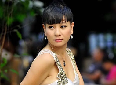 Cat Phuong tung bi duoi hoc vi chay so hinh anh