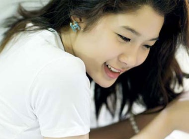 Net quyen ru cua nguoi mau Hoang Hanh hinh anh