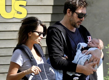 Penelope Cruz xuong pho khoe con hinh anh