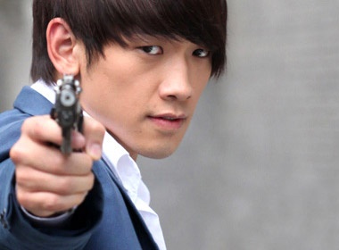 Rain ra toa doi cat-xe hinh anh