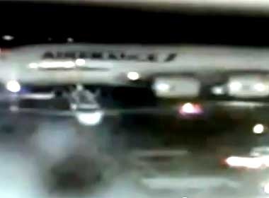 Clip may bay dam nhau tren duong bang hinh anh