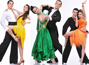 Vu cong 'Buoc nhay Hoan vu' sanh doi truoc gio G hinh anh