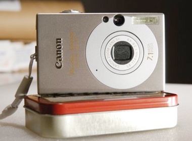 9 thiet bi tro nen loi thoi vi smartphone hinh anh