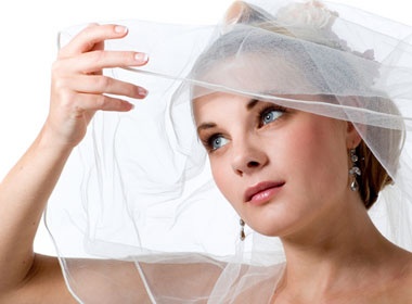 Cham soc nhan sac cho ngay len xe hoa hinh anh