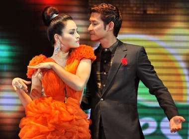 Thu Minh me hoac voi 'Duong cong', Huy Khanh 'lot vay' Vu Thu Phuong hinh anh