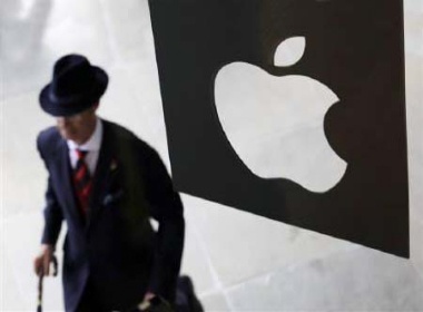 Apple kien Samsung an cap thiet ke san pham 'qua tao' hinh anh