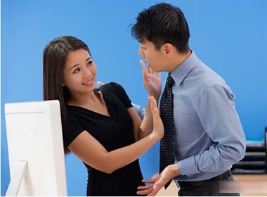 Chieu doi pho voi anh chang hay che bai hinh anh