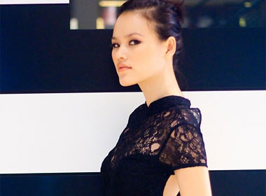 Tuyet Lan muon tro thanh nguoi mau dang cap quoc te hinh anh