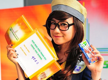 Yo Girls Ha Noi bung chay het minh hinh anh