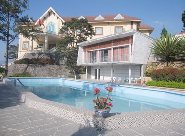 Kham pha biet dien Tran Le Xuan hinh anh