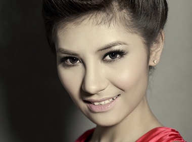 A hau trang suc thi Hoa hau sac dep toan cau hinh anh