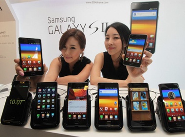 Samsung Galaxy S II chinh thuc len ke hinh anh