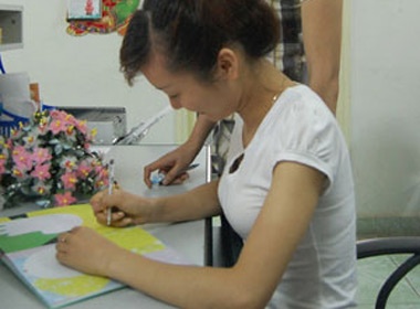 Tang 5 cuon so luu but 'luu giu ca ban tay' hinh anh