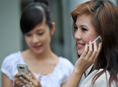 Nhung cuoc dua ‘lien thu’ cua nha mang hinh anh