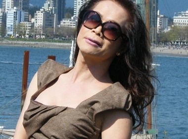 Di Yen Quynh dep quyen ru trong mat chong hinh anh