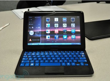 May tinh bang 'lai' Samsung Sliding PC 7 xuat hien hinh anh