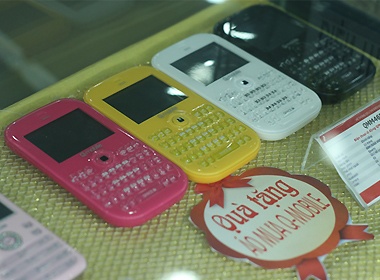 Lenh denh so phan cac thuong hieu dien thoai Viet hinh anh