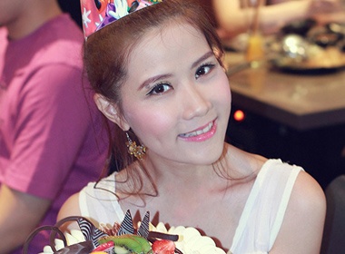 Ngo Trac Linh vuot 1735km de to chuc sinh nhat hinh anh