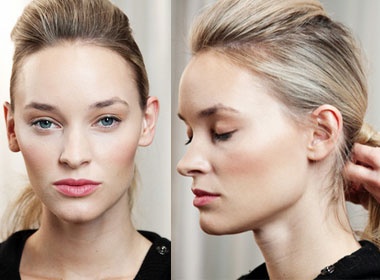 Dieu voi kieu toc phong co dien hinh anh