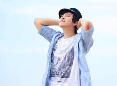 Wanbi that tinh nhung van... yeu doi hinh anh