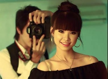 'Gan gui' nguoi noi tieng voi cuoc thi 'Nhiep anh cung ngoi sao' hinh anh