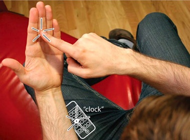 Cong nghe cam ung iPhone 'tang hinh' hinh anh