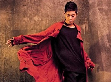 Kim Hyun Joong tiet lo album dau tay hinh anh