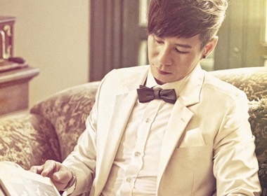 Ly Hai huy tour luu dien ve chiu tang ba hinh anh