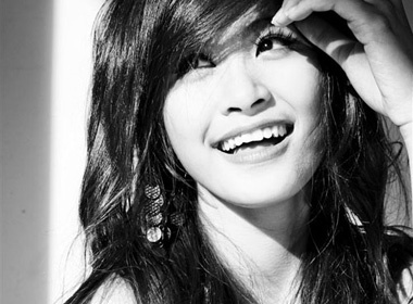 Dong Nhi da cam va yeu duoi hinh anh