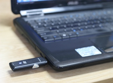 Doc gia phan nan ve USB 3G hinh anh