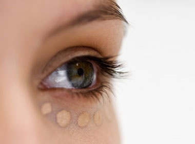 Trang diem cho mat quang tham hinh anh