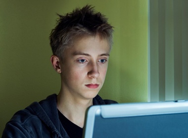 Microsoft tinh chieu mo hacker 14 tuoi hinh anh