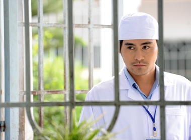 Lam Minh Thang kho vi benh nhan… khung hinh anh