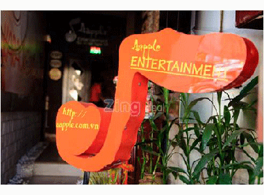 Giai tri cuoi tuan tai Karaoke Aapple hinh anh