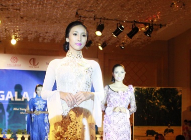 Hap dan Festival bien Nha Trang hinh anh