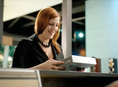 Sony, Samsung, HP 'chay dua' quang cao may tinh bang hinh anh