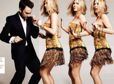 Jennifef Aniston lac hong goi cam hinh anh