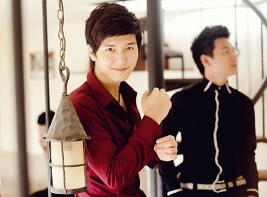 Can canh ve lich lam cua Huynh Anh hinh anh