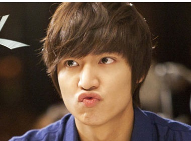 Lee Min Ho gap tai nan xe hoi hinh anh