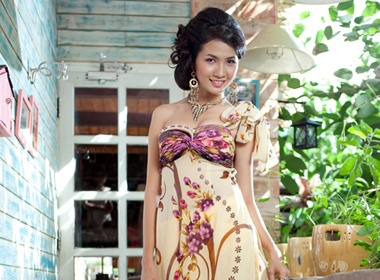 Phan Thi Mo quyet tam rinh giai Hoa hau chau A tai My hinh anh