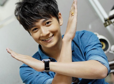 Ngo Kien Huy tam su ve lan dau ngoi 'ghe nong' hinh anh