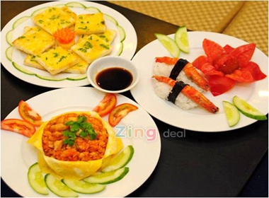 Doc truyen tranh va thuong thuc mon ngon o Helios Coffee hinh anh