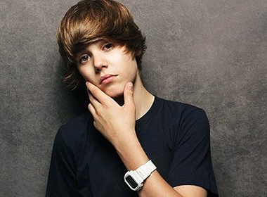 Justin Bieber bi tan cong o New York hinh anh