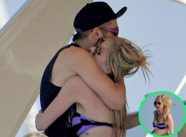 Avril Lavigne tham thiet voi chong cu hinh anh